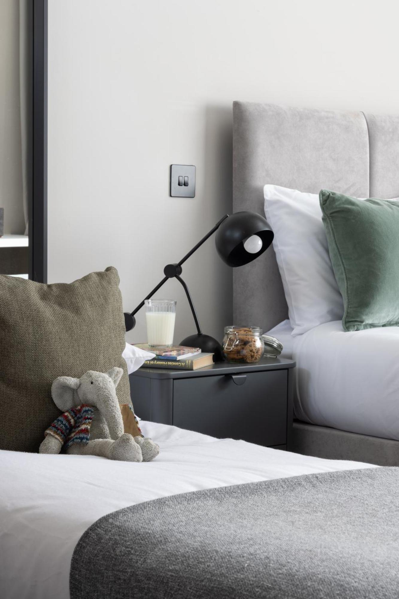 Vive Aparthotel *
